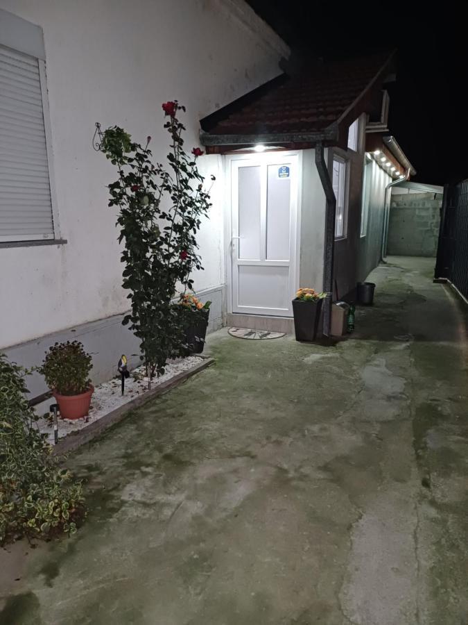 Apartman “Sanja” Pirot Exterior photo